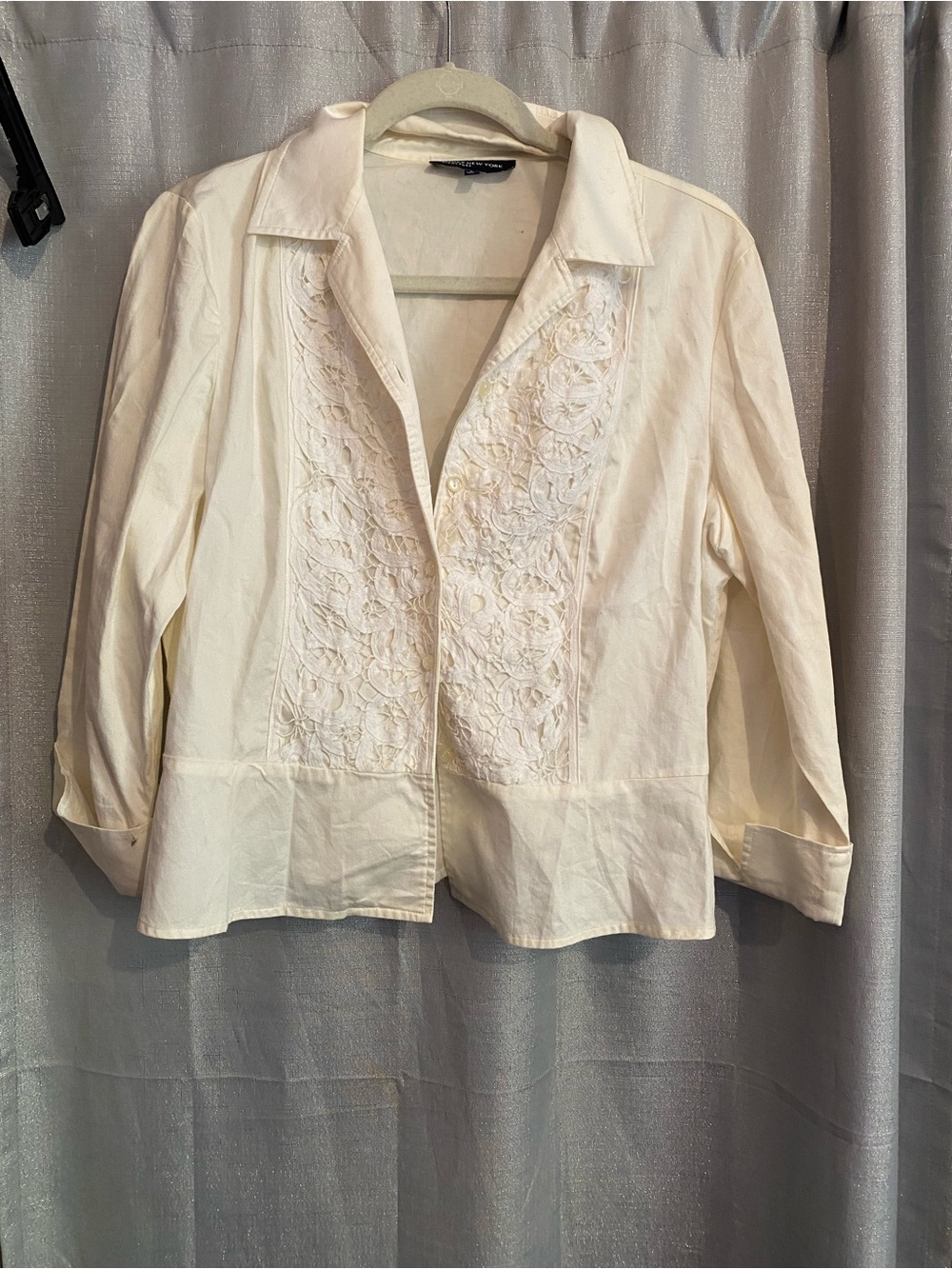Jones New York Cream Signature Collared Shirt